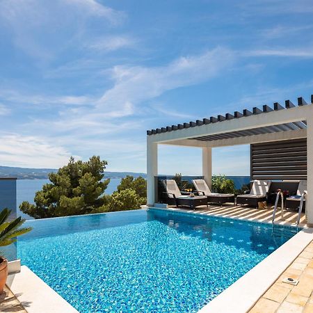 Luxury Seafront Villa With Heated Pool, Jacuzzi, Sea View, 150 M From Beach Stanici Exterior photo